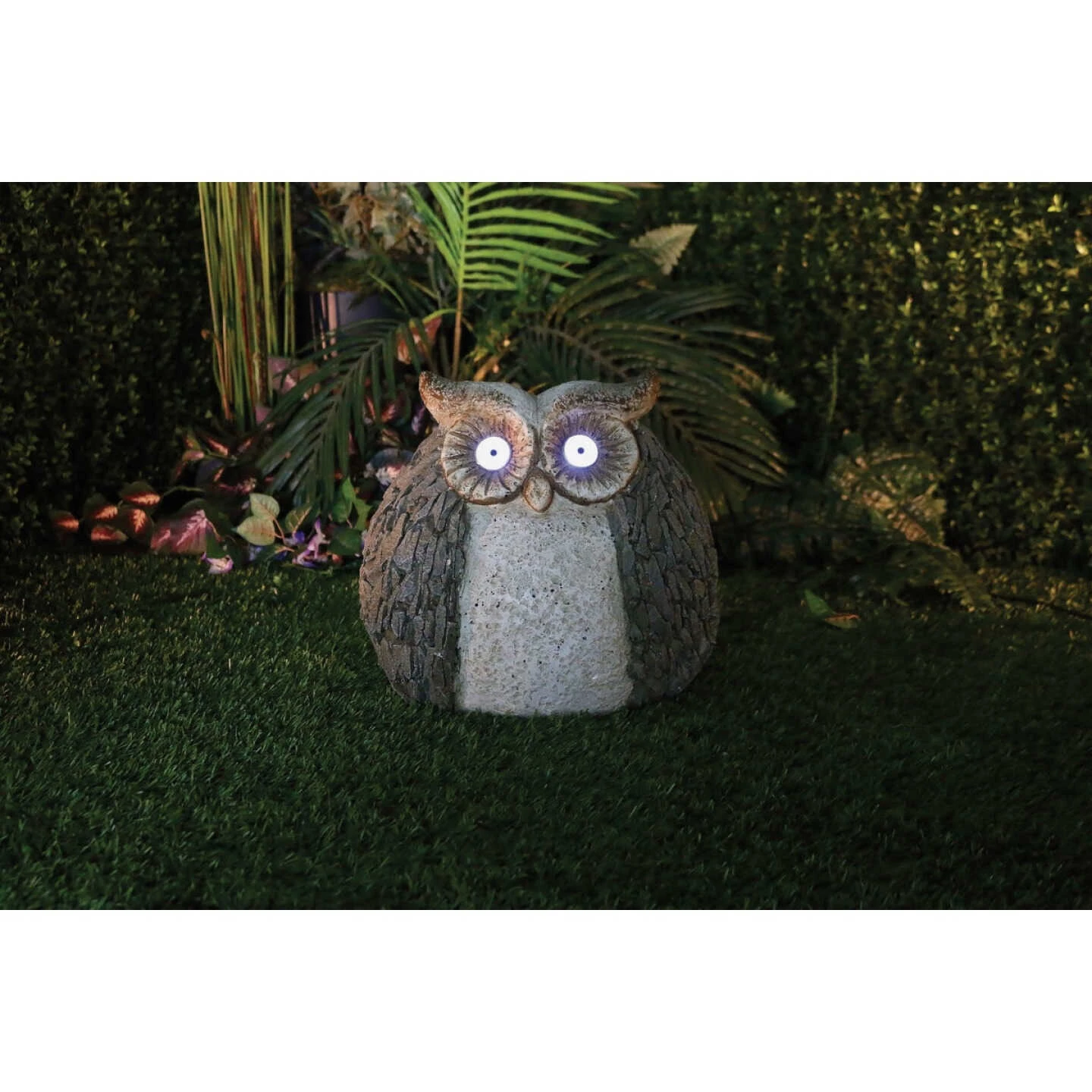 Alpine 13 In. H. Magnesia Owl Statue With Solar LED Eyes 4 Alpine 13 In. H. Magnesia Owl Statue With Solar LED Eyes - Image 2